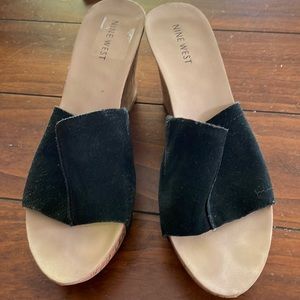 Nine West platform slides (sz 7 1/2)